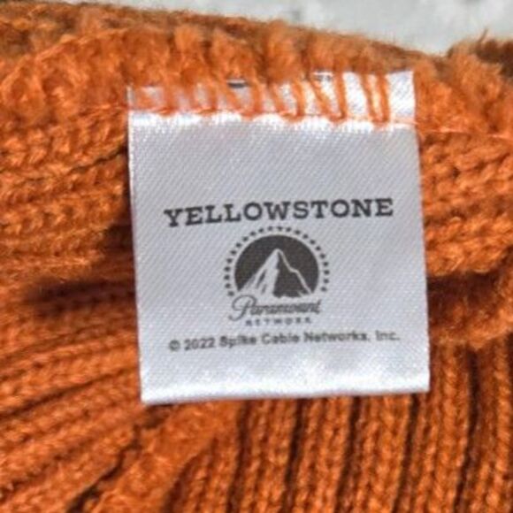 Yellowstone Dutton Ranch Ribbed Knit Beanie With Logo Patch Orange - Picture 3 of 4